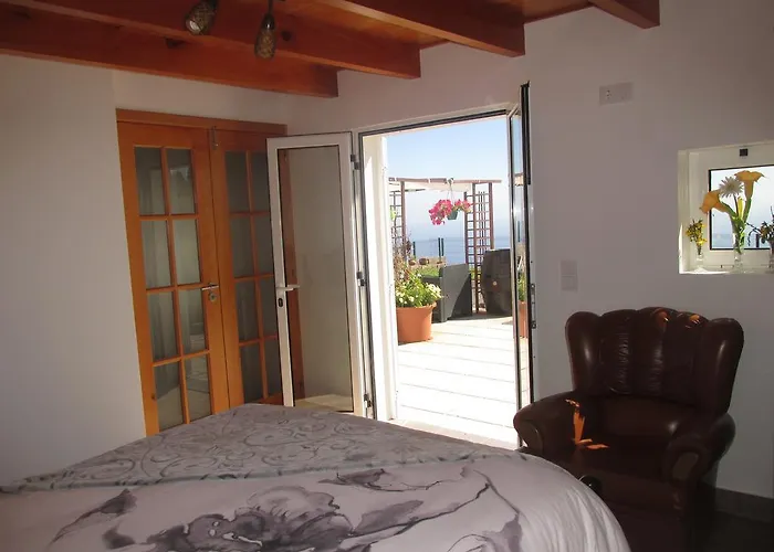 Casa Formiga * Fajã da Ovelha